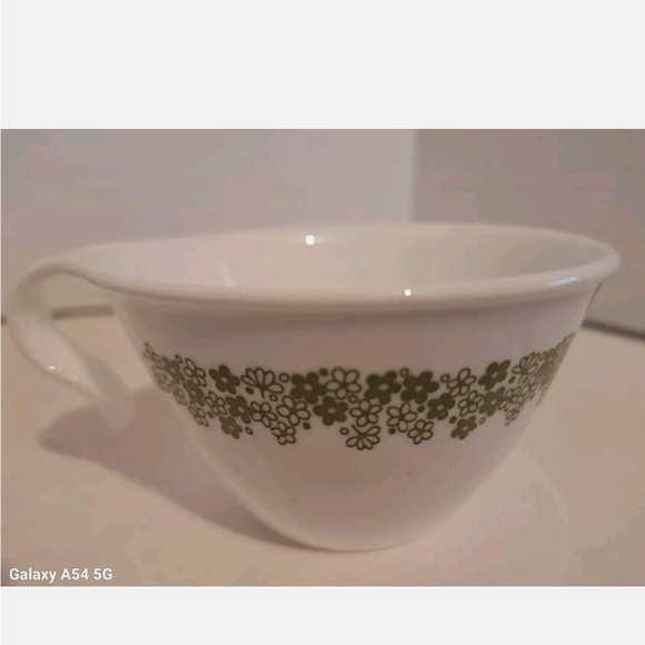 4 Vintage Corelle Spring Blossom Crazy Daisy cups - Picture 1 of 5